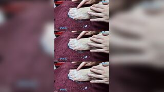 His hands widening cum all over my nude feet ??