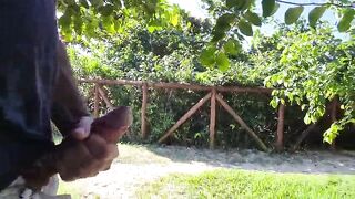 Risky public masturbation in the park for a hawt stranger!