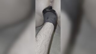Amateur wife hommade vagina fisting training