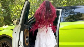 I hope no one saw me showing my pants in the car ?