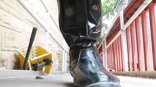 Ebony Boots Closeup Test for Crushing Clip