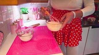 In the Kitchen, Pancakes.