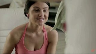 Brunette hair gets Finger Screwed & Dicked by her Masseur