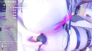whore likes to play with anal beads in her butt