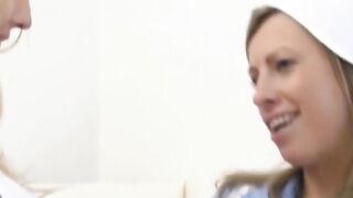 Bohyne Rozkosi - nurse lesbian 