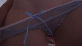 Try On Pants! Ideal Butt Shaking