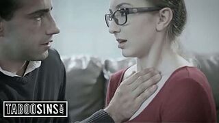 Nerd Playgirl Screwed Coarse For The 1st Time
