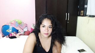 I love getting undressed and masturbating in front of many males and reading their hawt comments