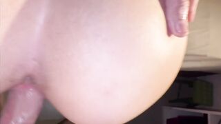 My girlfriend giving her snatch