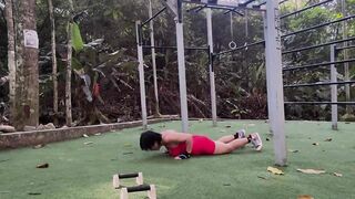 Full-body training with a predominance of pulldowns
