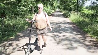 Frivolous on the Road with the Scooter