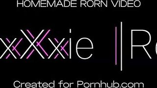 Lascivious Stepmom Caught Her Stepson Stealing Her Pants - VixXxie Rox