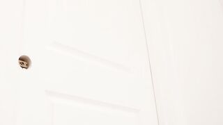 Breasty Rissa May And Sawyer Cassidy Tempt Ethan With Magnificence Gap Oral job In Laundry