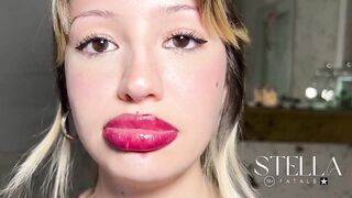 Raspberry - Lip Trembling Red Lipstick - Slow Motion