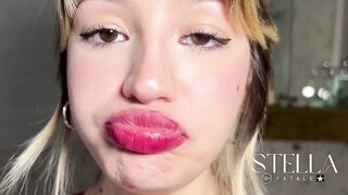 Raspberry - Lip Trembling Red Lipstick - Slow Motion