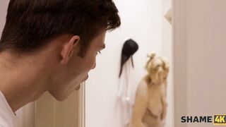 SHAME4K. Woman stops taking a shower in favour of sex with the pervert