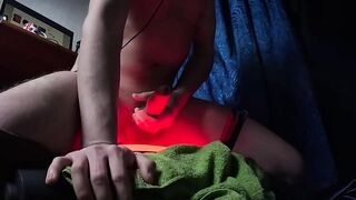 Sexy man groans and breathes heavily whilst masturbating; casual, hot impure talk.[eng sub