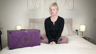 VVD Rider Crave 1st Look and Unboxing - Housewife Ginger