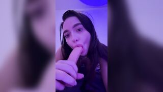 eighteen-year-old sucks a cock whilst fantasizing about an grandad