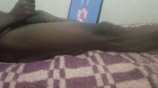 Solo Hunk Deepthroat Enjoyment With Amoniaque