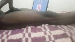 Solo Hunk Deepthroat Enjoyment With Amoniaque