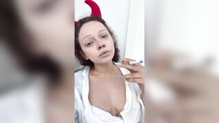 Im wearing those horns just to seduce u harder ?