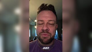 I love to watch the support & acceptance for bi sexual males!!!