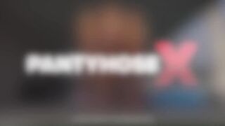 THREE TOPLESS HOT LESBIANS RUB THEIR GUSSETS AND SEXY NYLON FEET FUCK