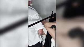 Casada foi ao ginecologista e enfermeiro estagiário fode durente exame!