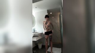 Wondering if u like my shape ?