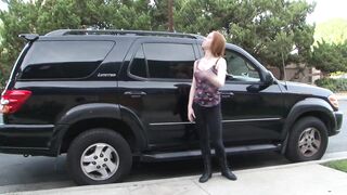 Ginger floozy takes all 10 inches of ebony wang