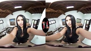 Gaby Gomez Takes U on an Immersive 5-Minute SBS VR Ride