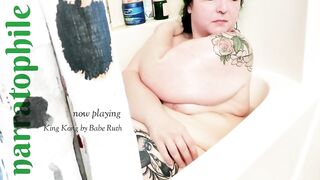 Bathing Wager: Playing With My Bulky Stomach and Haunches in the Tub, Listening to My Much loved Song~