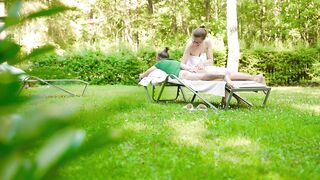 Mit der Drohne gefilmt: Heißer Rimjob im Garten - Marc trägt einen weißen String - Ich lecke seinen kleinen Arsch!