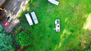 Mit der Drohne gefilmt: Heißer Rimjob im Garten - Marc trägt einen weißen String - Ich lecke seinen kleinen Arsch!