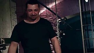 Sexy candle waxing, drubbing, and her Taskmaster screws her pussy and throat, until this guy satisfies himself.