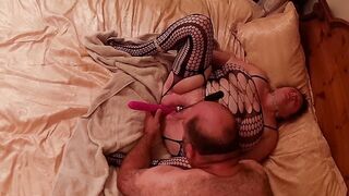 Part three:- Lanista Bear & Kitty's Date Night. Blow jobs, wands, squirting and treats lengthy the way!