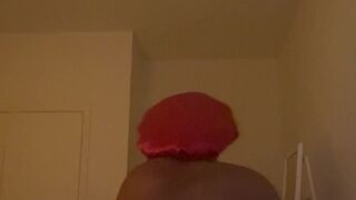 glass vibrator up my large booty!