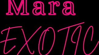 Closeup Mara Exotic Hairless Vagina Rubbing and Climax