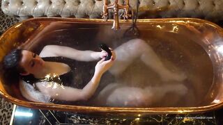 Vivienne L'amour - Copper Bathroom Sex-toy Masturbation