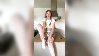 Check out my profile, it’s sexy ?