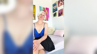Sexy mother I'd like to fuck Stepmom Taught Me How To Put On Cock rubber and Let Me Cum In Her Throat