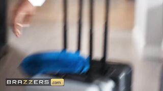 www.brazzers.xxx/gift - copy and see full Rayne Carter clip