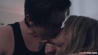 Coco Lovelock was shocked seeing her bfs stepmom Penny Barber squirting ifo 'em.The man gets 'em to a 3some,bangs the mother i'd like to fuck then his girlfriend.