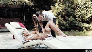 TIME FREEZE - Photographer FREEZES And Bangs Celebrity Yoga Influencer Veronica Leal In Her Mansion