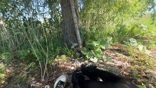 Милая альтушка согласилась развлечься на улице
