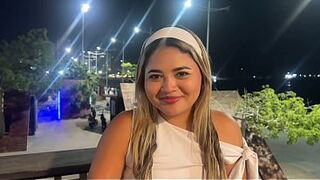 The 1st date with a stranger