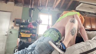 REAL TINDER DATE! Takes his favourite ribald doxy home to play. DEEPTHROAT until this guy POUNDS my cum filled cunt