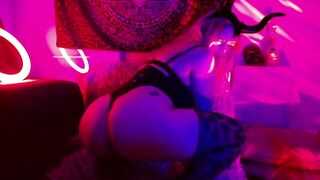 Worship LILITH Darksome Femdom-goddess Succubus GOON ENCOURAGEMENT