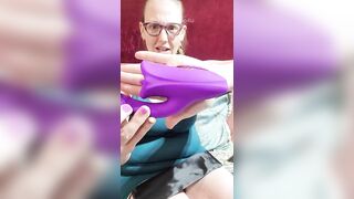 Unboxing and Playing With The G-Spot Sex Toy